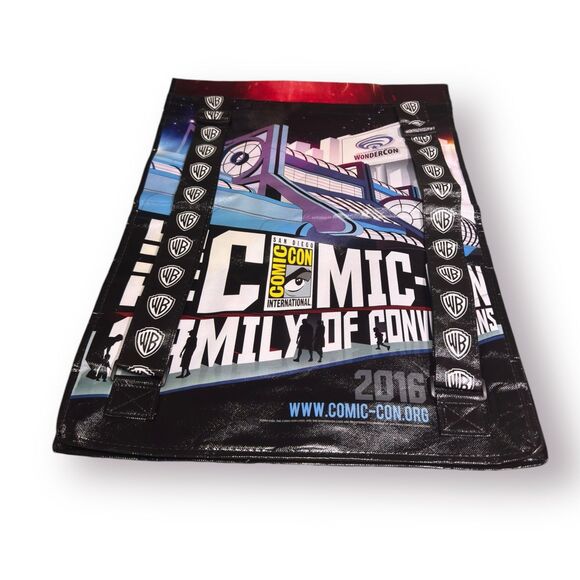 2016 Comic-Con WB DC Entertainment The Flash Promotional Backpack Swag Bag New - Picture 3 of 4
